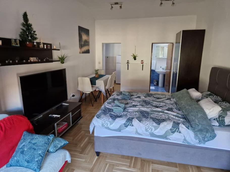 Warm House Full Of Green Ambient,Joy And Comfort Zagreb Extérieur photo